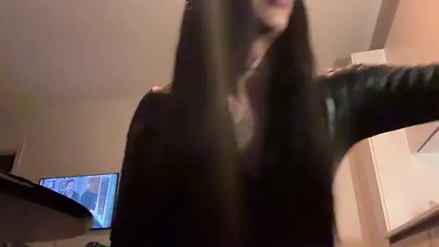 babybriexxx online show from October 20, 10:21 pm