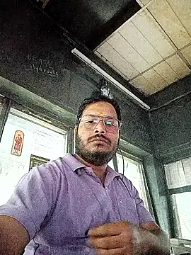 Snapshot of DeepakXxxR86 chatting on December 16, 8:58 pm DeepakXxxR86 online show from December 16, 8:58 pm