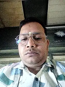 DeepakXxxR86 online show from March 9, 7:07 pm