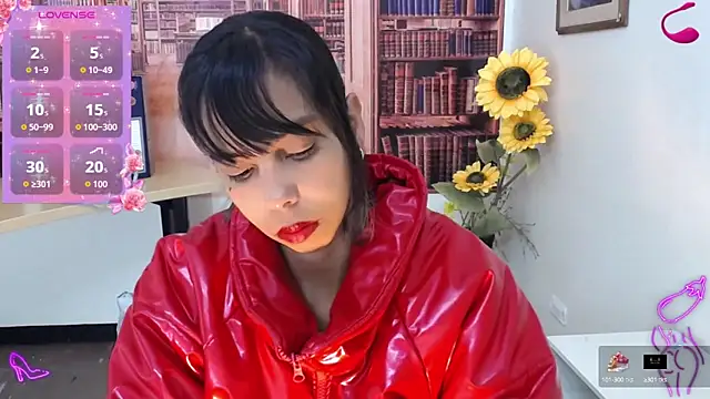 Snapshot of Catalella_Ar chatting on October 15, 3:17 am Catalella Ar online show from October 15, 3:17 am