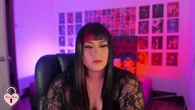 Snapshot of Tellme_Alexa chatting on November 5, 4:12 am Tellme Alexa online show from November 5, 4:12 am