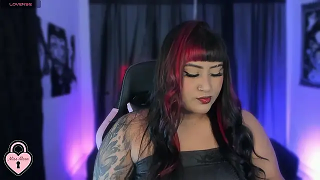 Snapshot of Tellme_Alexa chatting on January 17, 3:44 am Tellme Alexa online show from January 17, 3:44 am