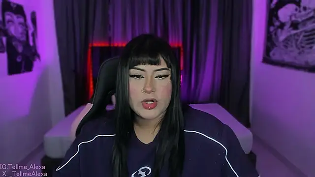 Snapshot of Tellme_Alexa chatting on February 19, 2:18 am Tellme Alexa online show from February 19, 2:18 am