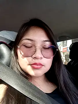 Snapshot of Caroll_Luna chatting on December 4, 2:59 pm Caroll Luna online show from December 4, 2:59 pm