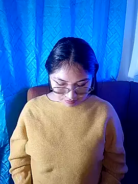 Snapshot of Caroll_Luna chatting on December 14, 1:39 am Caroll Luna online show from December 14, 1:39 am
