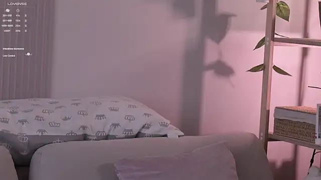  Pretty Doll  online show from March 17, 9:23 am