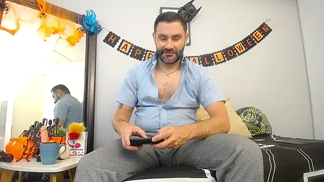 Snapshot of jonasbeards chatting on October 23, 3:00 pm jonasbeards online show from October 23, 3:00 pm