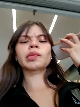 Violeta 12- online show from November 12, 6:52 pm