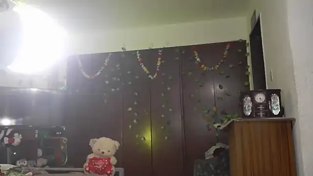 Snapshot of _jessica_rabbit chatting on January 17, 6:11 pm jessica rabbit online show from January 17, 6:11 pm