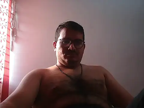 naughtymike0007 online show from May 13, 11:51 am