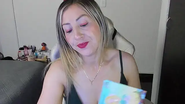 Andreina Suann online show from November 6, 11:00 am