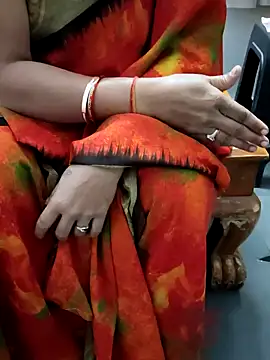 Januhot18 online show from December 14, 5:18 am
