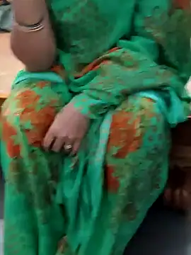 Januhot18 online show from January 6, 4:34 pm