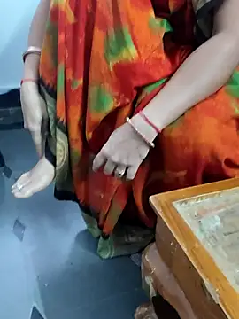 Januhot18 online show from February 28, 9:36 am