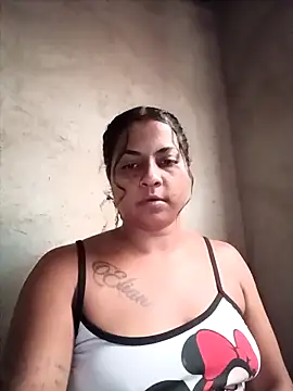 Giselabrunette25 online show from October 17, 10:45 pm