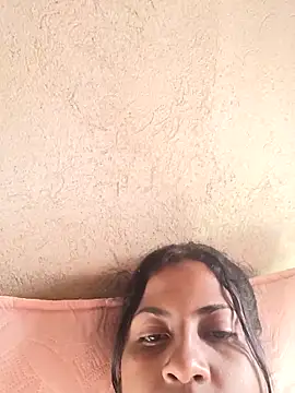 Giselabrunette25 online show from December 21, 2:24 pm