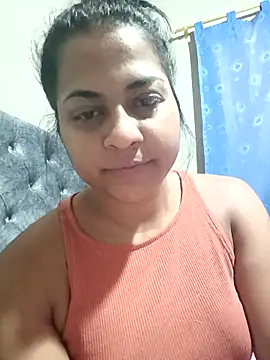 Giselabrunette25 online show from February 11, 9:25 am