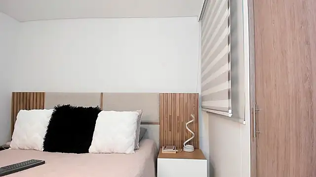 MalejaDiaz  online show from March 30, 10:44 pm