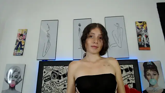 Rihana14 online show from May 16, 7:34 pm
