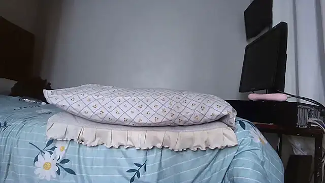 shoshortyy online show from February 13, 10:50 pm