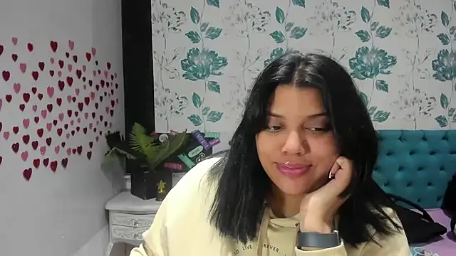 LindaBreeS online show from January 27, 7:56 pm