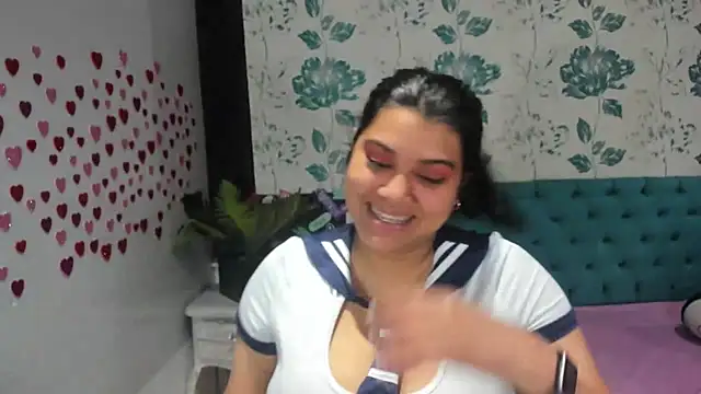 LindaBreeS online show from January 29, 4:41 pm