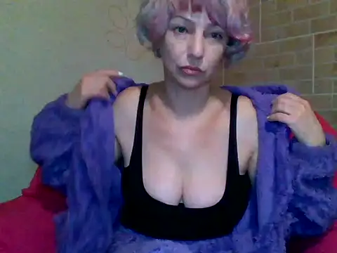 Snapshot of Lorie_Carrie chatting on December 30, 2:30 pm Lorie Carrie online show from December 30, 2:30 pm