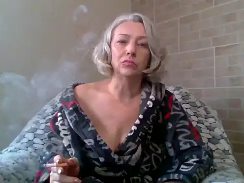 Lorie Carrie online show from December 15, 10:41 am