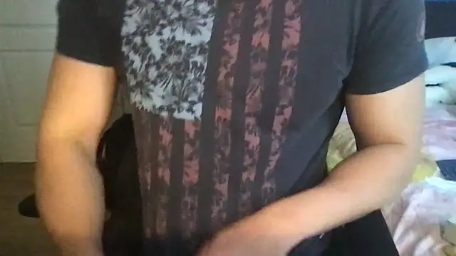 jungcock3210 online show from October 6, 1:52 pm