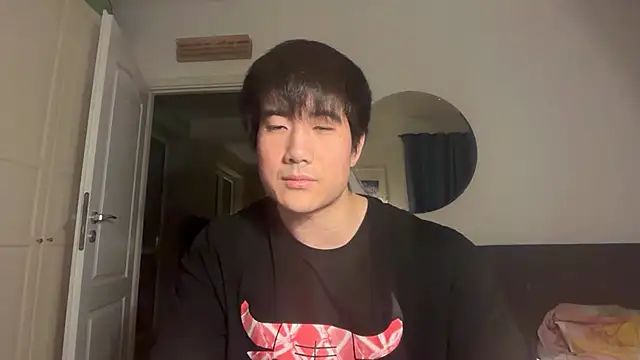 jungcock3210 online show from February 9, 6:56 pm