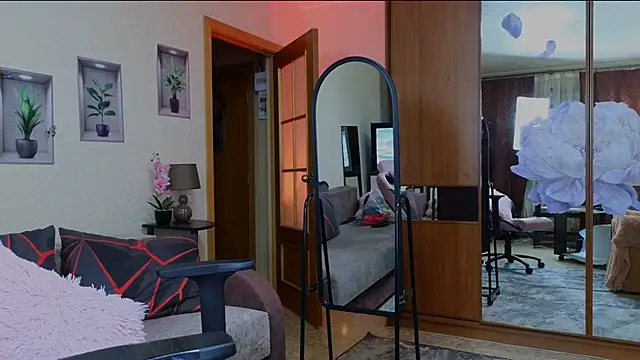 Snapshot of amelia_blondy chatting on February 22, 5:24 pm amelia blondy online show from February 22, 5:24 pm