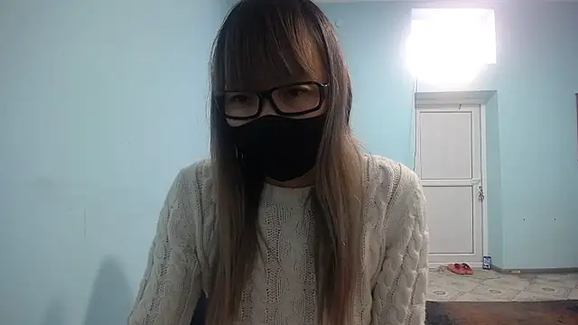 elllaaxx online show from December 4, 6:55 am