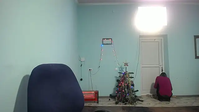 elllaaxx online show from December 26, 4:32 am