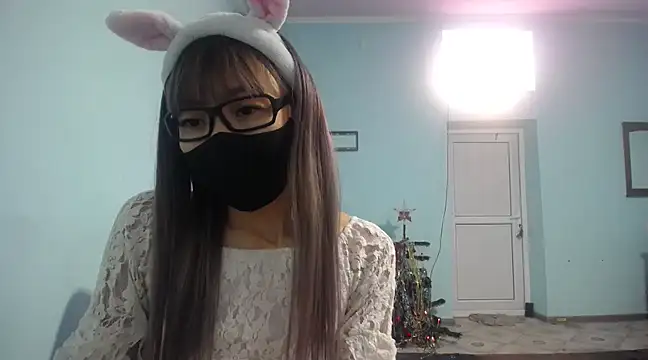 elllaaxx online show from December 30, 6:42 am