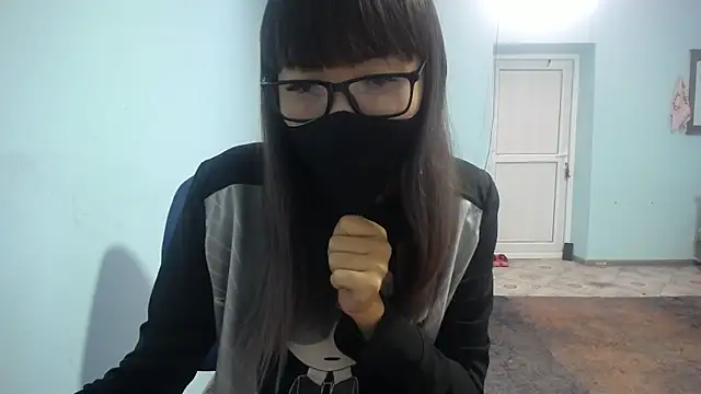 elllaaxx online show from September 19, 4:36 am