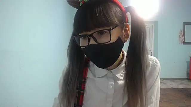 elllaaxx online show from October 30, 3:52 am