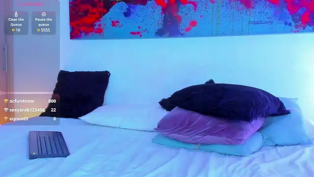 Snapshot of arminjones1 chatting on February 12, 10:03 am arminjones1 online show from February 12, 10:03 am