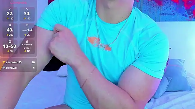 Snapshot of arminjones1 chatting on March 6, 6:08 am arminjones1 online show from March 6, 6:08 am