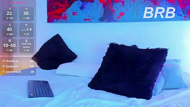 Snapshot of arminjones1 chatting on March 6, 9:14 am arminjones1 online show from March 6, 9:14 am