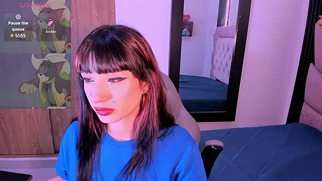 Snapshot of laurem-paulette chatting on October 21, 7:47 pm laurem-paulette online show from October 21, 7:47 pm