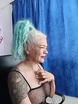 freyadevil333 online show from May 8, 11:59 am