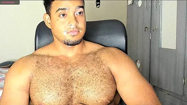 Big furry bear13 online show from January 11, 8:00 am