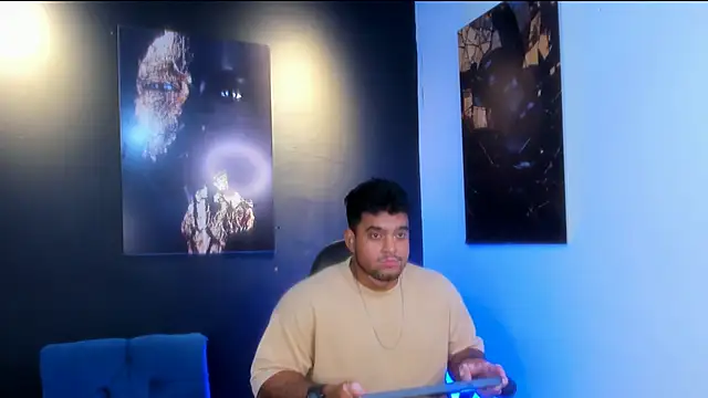 Big furry bear13 online show from October 30, 4:58 am