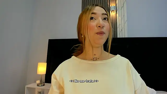 MollyCruz online show from January 12, 11:39 am