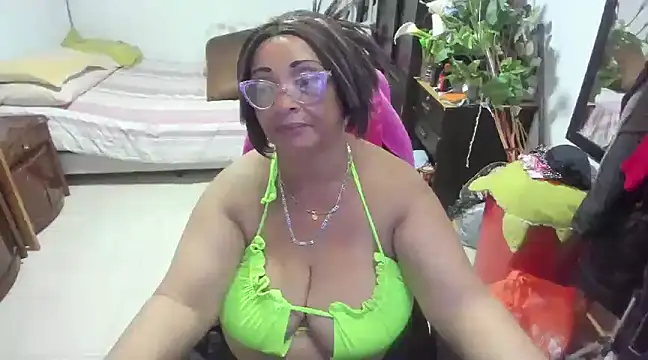 Mrs mommy  online show from January 21, 12:57 am