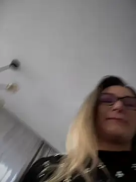 HotXMom online show from January 7, 11:16 am