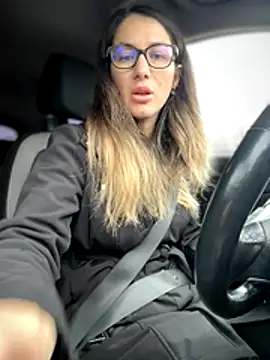 HotXMom online show from November 10, 6:56 am