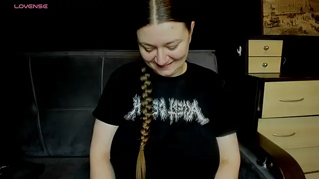 AlisaBacker online show from March 10, 7:30 pm