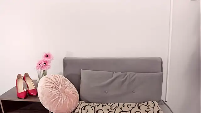 KendalNew online show from December 22, 7:27 am