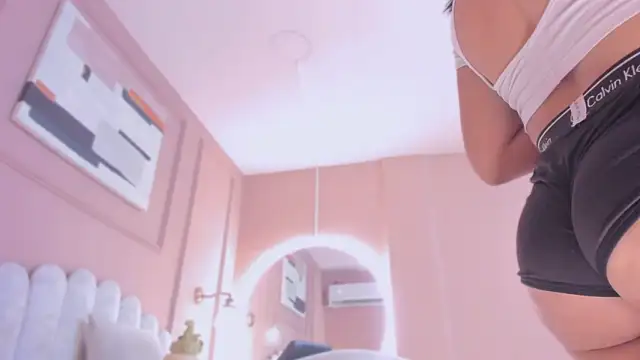 Snapshot of lia_ass_ chatting on January 7, 10:54 am lia ass online show from January 7, 10:54 am